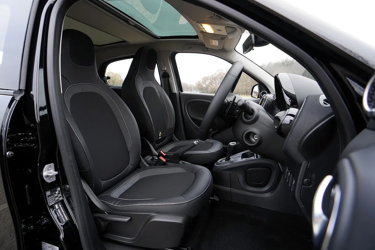 Vehicle Biohazard Cleanup in North Pembroke, MA